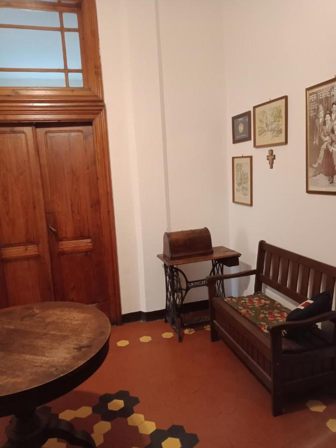 Ferienwohnung Casa Con Vista - Border House - Pontremoli Exterior foto