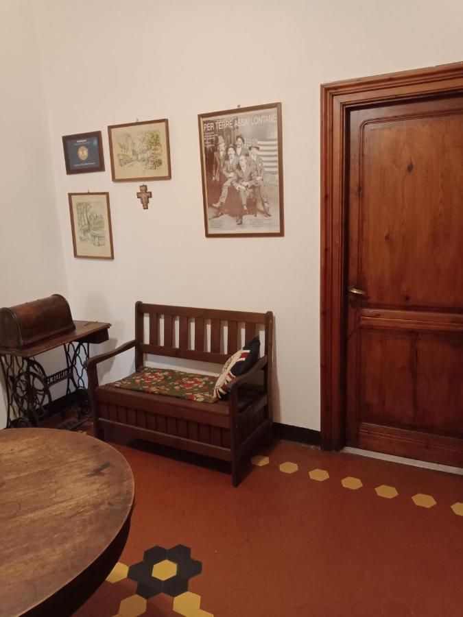 Ferienwohnung Casa Con Vista - Border House - Pontremoli Exterior foto
